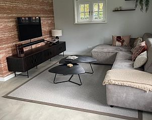 Gezellige woonkamer van Vakantiehuis Deugniet in Midsland Noord, Terschelling.