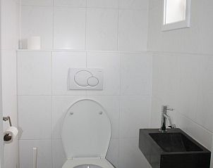 Guest house 0401119 - Bungalow Ameland - De Branding