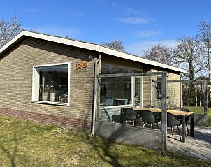 Guest house 0401157 - Bungalow Ameland - Zeevonk