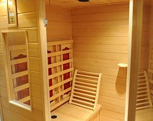 Luxe sauna in vakantiehuis Esdoorn, Ballum, Ameland voor ultieme ontspanning.