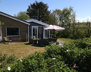 Guest house 0402113 - Bungalow Ameland - Klavertje Vier