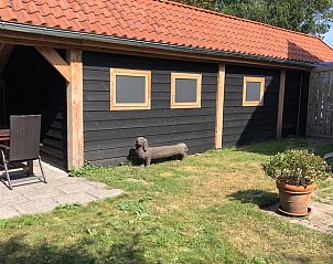Schuppen im Garten des Ferienhauses in Buren Ameland fr zustzliche Lagerung.
