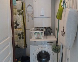 Praktische Waschkche im Fairway-Ferienhaus, Hollum, Ameland, Watteninseln.