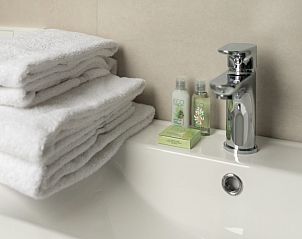 Luxe handdoeken en eco-vriendelijke voorzieningen in Breeze 2, Hollum, Ameland.