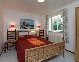 Verblijf 040409 - Vakantiewoning Ameland - Fairytale Cottage in Nes Friesland with garden and terrace