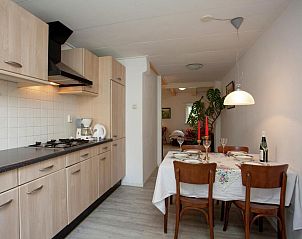 Verblijf 040409 - Vakantiewoning Ameland - Fairytale Cottage in Nes Friesland with garden and terrace