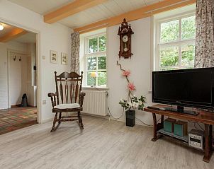 Verblijf 040409 - Vakantiewoning Ameland - Fairytale Cottage in Nes Friesland with garden and terrace