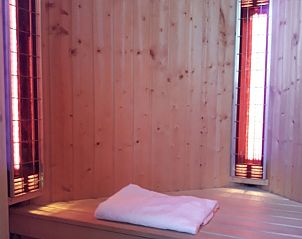 Infraroodsauna in Ascona bungalow, Nes, Ameland voor ontspanning.