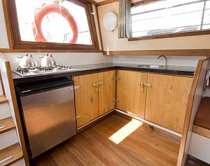 Verblijf 080605 - Boot Fluessen - Wantij