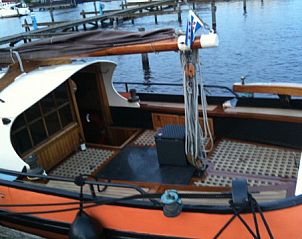 Verblijf 120129 - Boot Sneekermeer - De Oranje Schuit