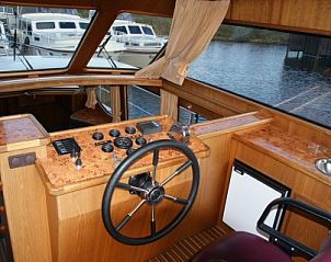Verblijf 120803 - Boot Sneekermeer - Nynke