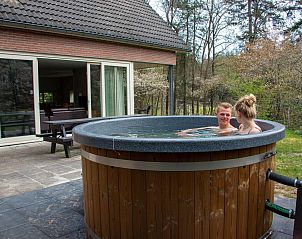 Verblijf 200788 - Vakantiewoning Zuidwest Drenthe - Vakantiehuis Vakantiepark De Wiltzangh - Familiehuis Wellnes