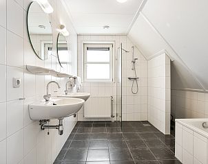 Verblijf 2101225 - Bungalow Oostelijk Flevoland - Waterparc Veluwemeer | 12-persoons villa | 12G