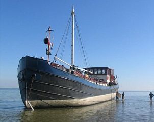 Verblijf 240101 - Boot Friese elfsteden - motorschip Elisabeth
