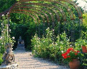 Verblijf 283401 - Bed and breakfast Rivierengebied - Kunsthof de Heuf