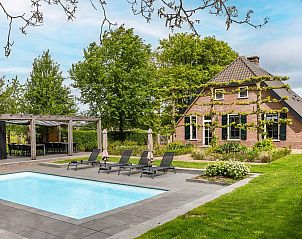 Verblijf 322583 - Vakantiewoning Veluwe - Boerderij Hoeve met privé zwembad | 18 personen
