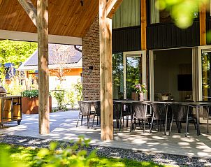 Verblijf 325525 - Vakantiewoning Veluwe - Boerderij Villa met Binnenzwembad & Wellness | 10 personen