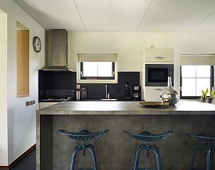 Verblijf 350913 - Vakantiewoning Zuidoost Groningen - Vakantiehuis Lieskehuis Wellness de Luxe 10+2