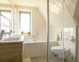 Guest house 450204 - Holiday property Noordzeekust - Villa Comfort 6