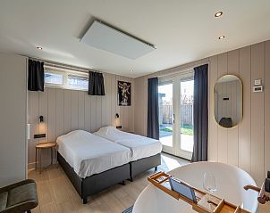 Guest house 450240 - Holiday property Noordzeekust - Wellness Villa Azure