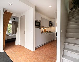Unterkunft 4504327 - Ferienhaus Noordzeekust - Lazy Daisy | Jacuzzi | 8 Pers