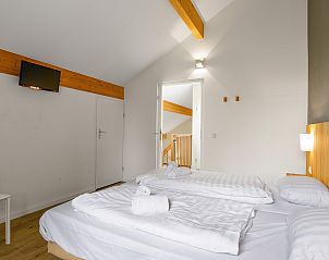Unterkunft 454056 - Bungalow Noordzeekust - Beach Resort Ooghduyne | 10-persoons villa | 10FL