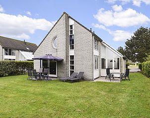 Unterkunft 454078 - Bungalow Noordzeekust - Beach Resort Ooghduyne | 8-persoons villa | 8L1