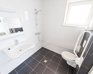 Unterkunft 454084 - Bungalow Noordzeekust - Beach Resort Ooghduyne | 10-persoons villa | 10L1