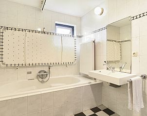 Unterkunft 454089 - Bungalow Noordzeekust - Beach Resort Ooghduyne | 6-persoons villa - Speciaal toegank