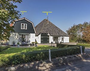 Guest house 454106 - Holiday property Noordzeekust - 100 jaar oude stolpboerderij