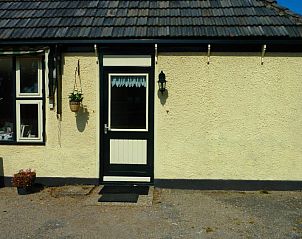 Guest house 454106 - Holiday property Noordzeekust - 100 jaar oude stolpboerderij