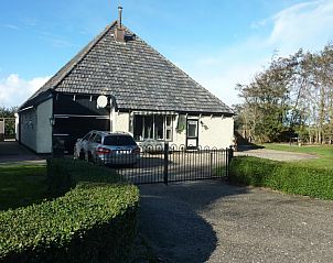 Guest house 454106 - Holiday property Noordzeekust - 100 jaar oude stolpboerderij