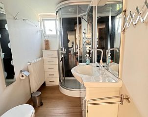 Unterkunft 460120 - Ferienhaus IJsselmeerkust - Vakantiehuis Ela mit Holzgrill, Garten und Terrasse