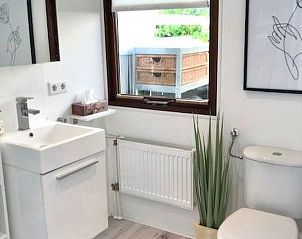 Unterkunft 460139 - Ferienhaus IJsselmeerkust - Vakantiehuis in Wervershoof mit Terrasse und Garten