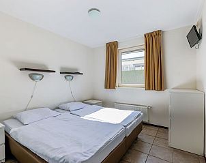 Guest house 460145 - Chalet IJsselmeerkust - 17674