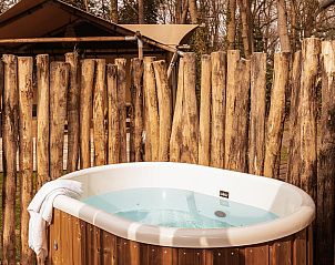 Unterkunft 461620 - Zelthaus IJsselmeerkust - De Stille Heide | 6 Pers. | Kachel & Hottub
