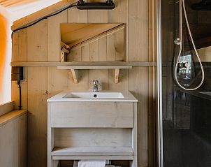 Unterkunft 461622 - Zelthaus IJsselmeerkust - De Bosvilla | 8 Pers. | Kachel
