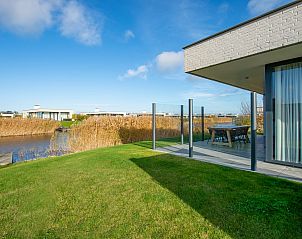 Guest house 5903368 - Bungalow Noord-Beveland - Waterlijn 03 | De Groote Duynen