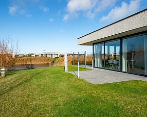 Guest house 5903368 - Bungalow Noord-Beveland - Waterlijn 03 | De Groote Duynen