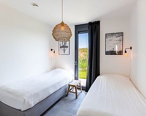 Guest house 5903408 - Bungalow Noord-Beveland - Waterlijn 31 | De Groote Duynen