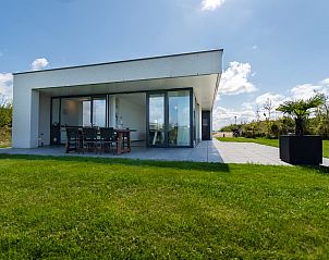 Guest house 5903467 - Bungalow Noord-Beveland - Waterlijn 05 | De Groote Duynen