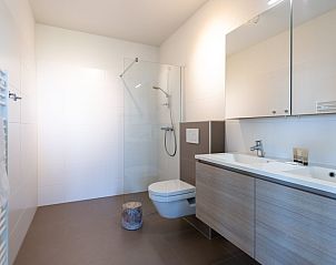 Guest house 590398 - Bungalow Noord-Beveland - Waterlijn 07 | De Groote Duynen