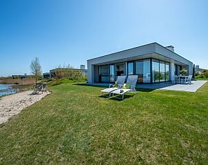 Guest house 590398 - Bungalow Noord-Beveland - Waterlijn 07 | De Groote Duynen