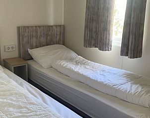 Guest house 600407 - Chalet Schouwen-Duiveland - Camping de Duinhoeve