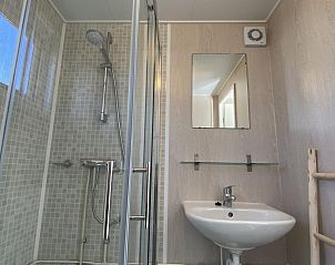 Unterkunft 6007204 - Ferienhaus Schouwen-Duiveland - VZ466 Chalet Duif 258 in Renesse