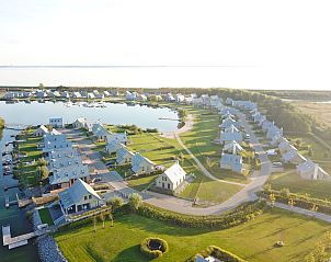 Guest house 610285 - Holiday property Tholen - Vakantiehuis Oesterdam Resort