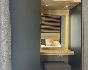 Guest house 611014 - Holiday property Tholen - Vakantiehuis Vakantiepark de Zeeuwse Parel � Hotel Chalet 