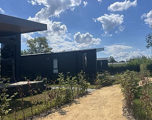 Guest house 611014 - Holiday property Tholen - Vakantiehuis Vakantiepark de Zeeuwse Parel � Hotel Chalet 