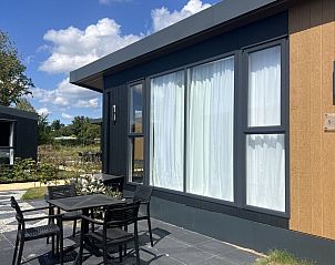 Guest house 611014 - Holiday property Tholen - Vakantiehuis Vakantiepark de Zeeuwse Parel � Hotel Chalet 