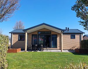 Guest house 620704 - Chalet Walcheren - Zeeotter 6 Persoons